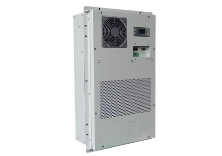 <a href=http://www.radiolumierefm.com/news_article?news_id=38>北京機(jī)房專用空調(diào)</a>