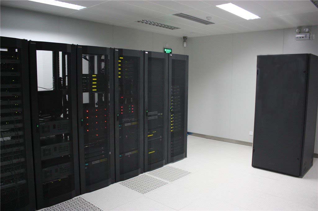 <a href=http://www.radiolumierefm.com/news_article?news_id=220>機(jī)房空調(diào)</a>