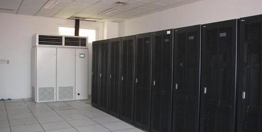 <a href=http://www.radiolumierefm.com/news_article?news_id=224>機(jī)房空調(diào)</a>